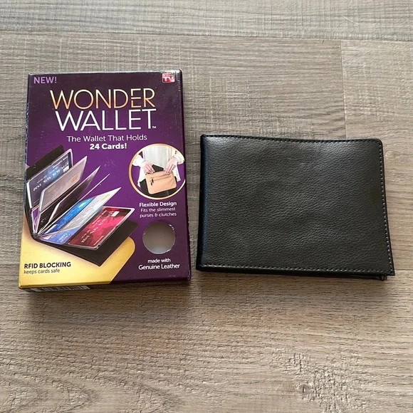 Wonder Wallet nwt - Picture 1 of 3